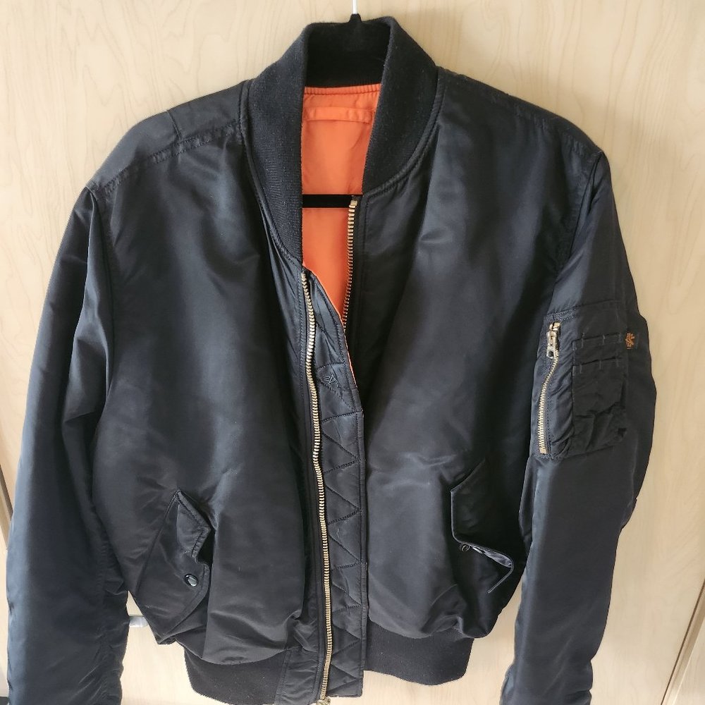 Alpha Industries MA-1 Bomber Flight Jacket (Size M)